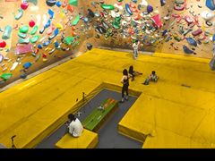 -问山MountQuest攀岩馆