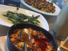 -严记小天府酸菜鱼(西四路店)