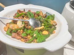 -绿草地·湘菜(悦方ID mall店)