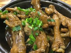 -大富蚝乌东哥饭店·石锅鱼杂·柠檬鸭(革新路店)