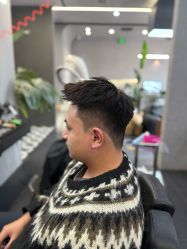 -老肖男士理发店