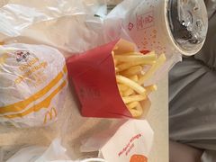 -麦当劳(深圳北站高铁店)