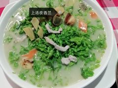 -龙桥私厨·姜花菊花过桥鱼·顺德菜(容桂店)
