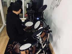 -缪斯琴行英皇小提琴.钢琴.吉他(张江店)