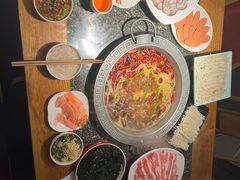 -杨肥肠火锅大排档(火车站花园店)