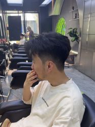 -不迫先生专业男士剪发