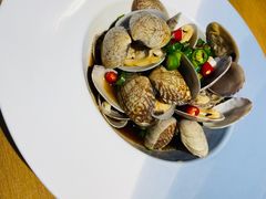 -臻鲜燕海鲜融合餐厅(金陵style店)