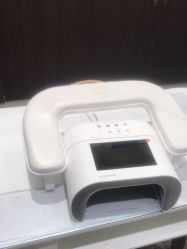 -花岐款式专研健康美甲沙龙