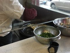 -小姜锅贴(凤凰街店)