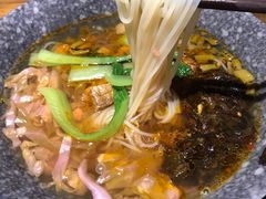 牛肉米线-八月美食小馆(银泰城总店)