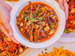 -捌贰虾蟹·江湖菜馆(江汉路店)