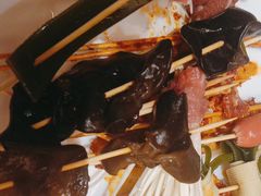 -辣八香新疆孜然串烤火锅(环球港店)