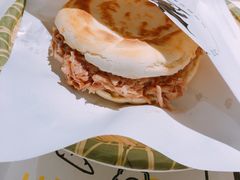 一口香肉夹馍-白起肉夹馍