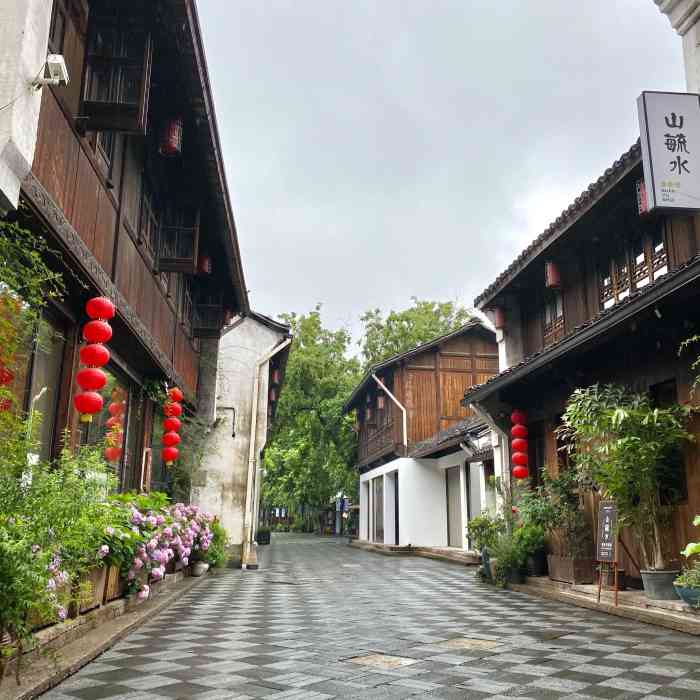 拱宸书院-"如果不注意,很容易走过了.桥西历史街区,."-大众点评移动版