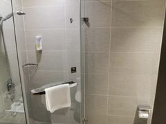 -如家精选酒店(兰州张掖路西关地铁站中山桥店)