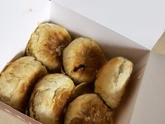 榨菜鲜肉月饼-王家沙点心店(南京西路总店)