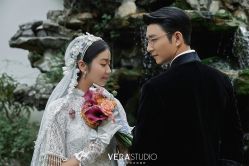 -至臻微拉婚纱摄影