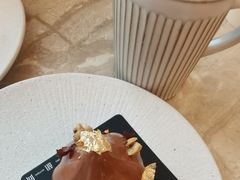 -玲婧胡同·生日蛋糕·餐厅(嘉里城店)