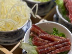 -聚汇三少·龙虾·中餐厅(莫邪路新天地店)
