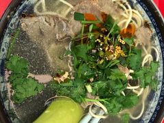 牛肉汤+饼-金陵科技学院（幕府校区）食堂