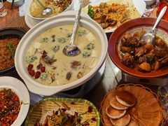 -黄泥岗·地道湖北菜(奥特莱斯店)