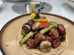 -千灯盛汇·头牌粤菜(致越优城店)