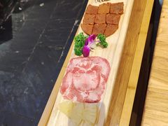 -么肆烤肉(汉街形象店)