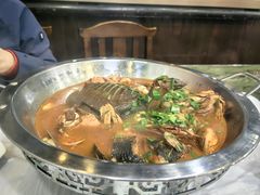 红汤一网打尽-溱湖八鲜菜馆