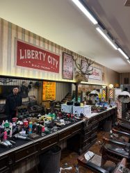 -老炮儿男士复古理发馆BarberShop