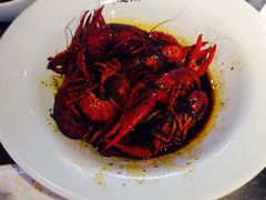 -龙巢盱眙龙虾·牛蛙·烧烤宵夜(八卦岭店)