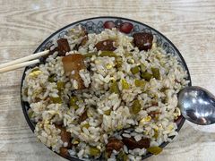 -老头爱马仕酸豇豆炒饭(丰富路店)