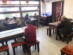 大堂-长人馄饨铺(解放街店)