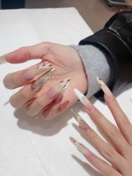 -LynLyn琳林美甲美睫