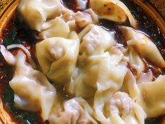 -重庆老字号·吴抄手·高豆花(T3航站楼店)