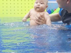 -龙格亲子游泳·水育早教运动中心(绿宝中心)