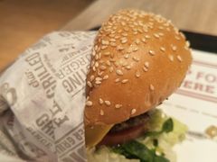 -The Habit Burger Grill 哈比特汉堡(复兴soho店)