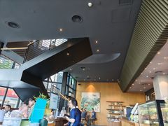 -星巴克(武汉金色港湾店)