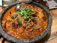 林芝石锅鸡-缘生态云南菜·野生菌庭院餐厅(华侨城店)