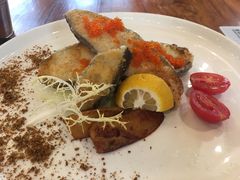 -more than meow吴止猫主题餐厅(承德 中船汇店)