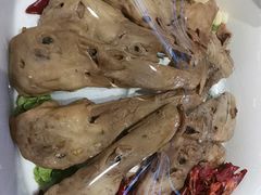 -湖南人家湘菜馆(镇江路店)