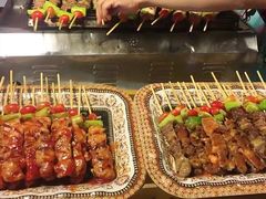 -席娜卡琳火车铁道夜市