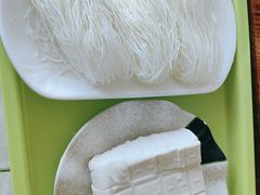 -15年老字号鑫鑫猪肚鸡·椰子鸡海南火锅(兴隆华侨农场店)