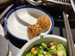 巧克力糖油果子-小饕荟雅安贡椒鱼鲜馆(广福桥店)