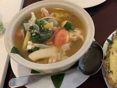 -Neary Khmer Restaurant