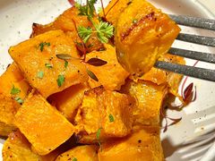 -阿妮叶李(光谷世界城店)