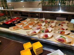 -咖啡苑自助餐厅·中国大饭店