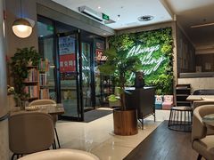 -必胜客(漕宝路店)