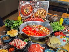 -湊湊火锅·茶憩(南京东路悦荟店)