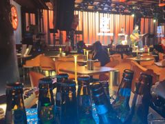 -星 Live House
