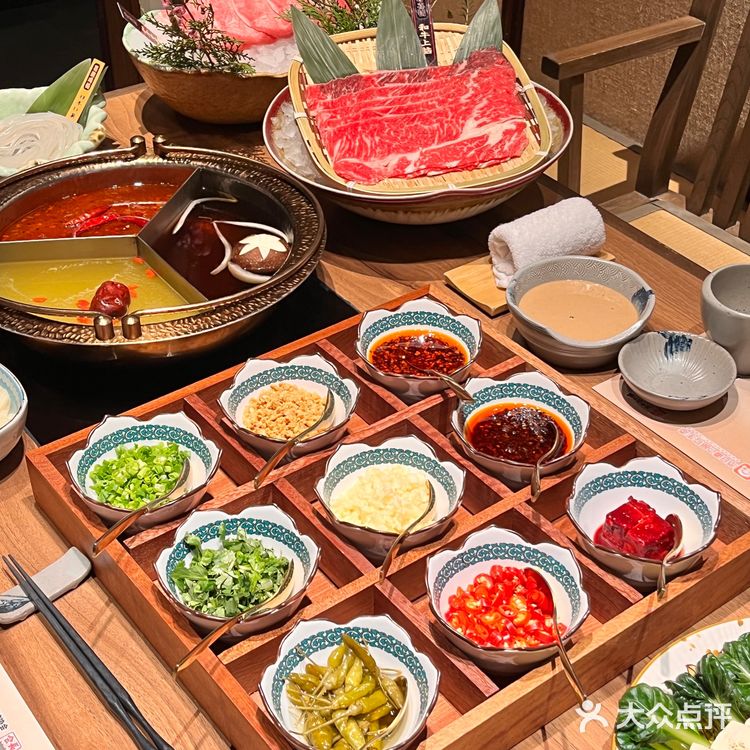 沈阳探店|高品质滋补日式生蚝火锅|㜍火锅